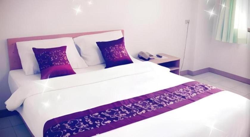 Central Place Hotel Rayong Exterior foto