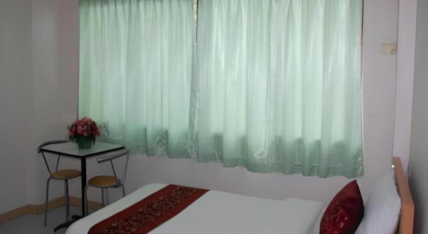 Central Place Hotel Rayong Exterior foto