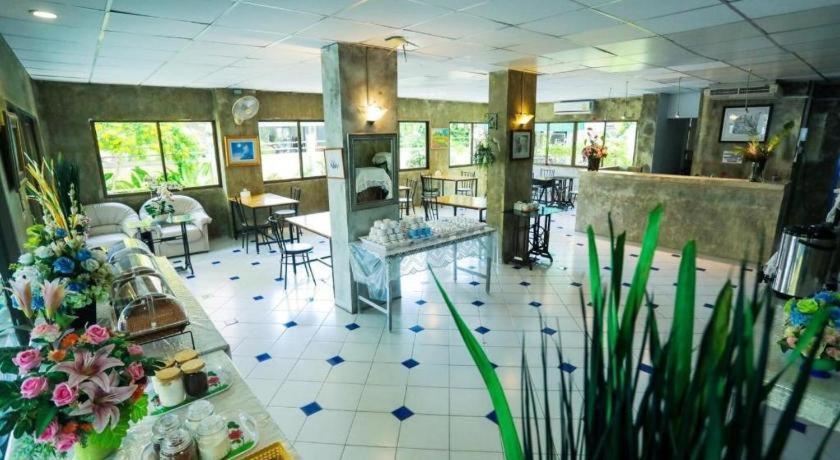 Central Place Hotel Rayong Exterior foto